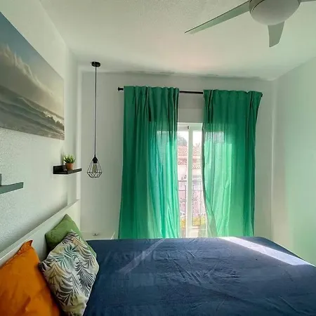 Bungalow With Swimming Pool And Solarium 別荘 トレビエハ
