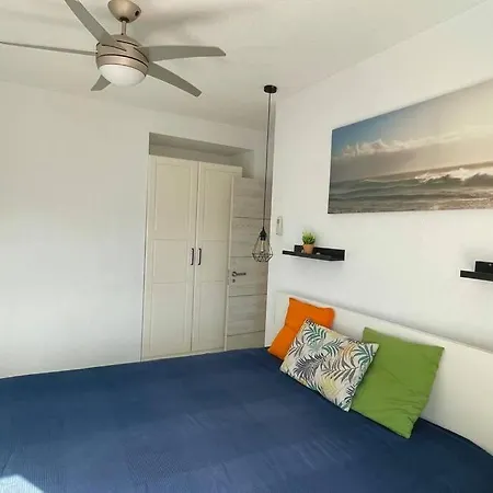 Dom wakacyjny Bungalow With Swimming Pool And Solarium *
